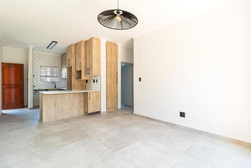 2 Bedroom Property for Sale in Sonstraal Heights Western Cape